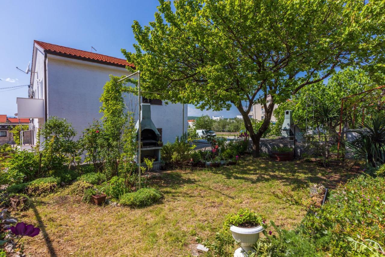 Apartment Krešo Punat Exterior foto