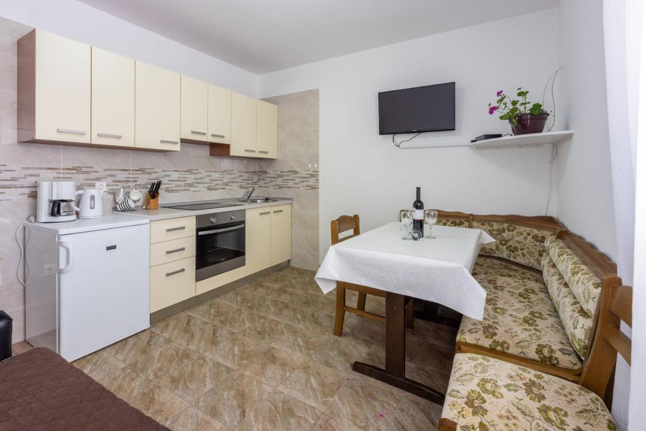 Apartment Krešo Punat Exterior foto